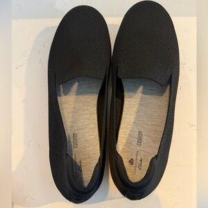 Clarks Women's Black Mesh Slip-On Flats